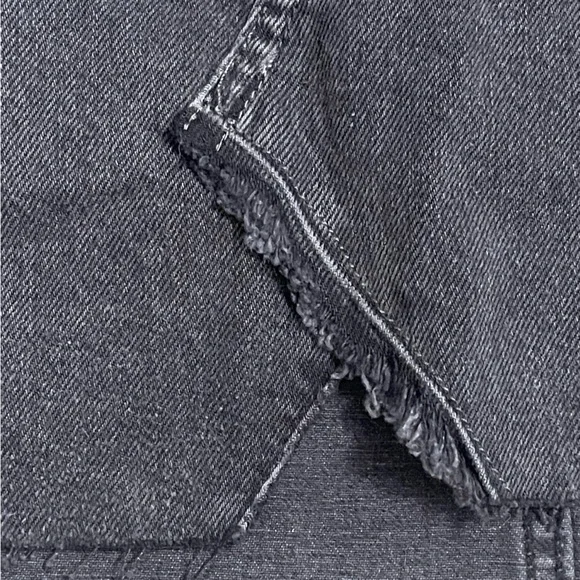 We The Free Black Denim Mini Skirt with Raw Hem 0B920063 NWT Size 27 - Picture 7 of 10